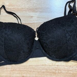 Victoria's Secret 38C